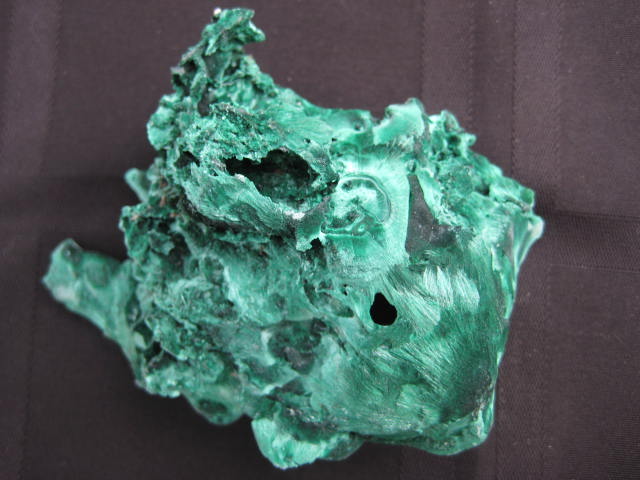 Malachite  Enlighted leadership, creativity, confidence, protection, a healed heart 2297